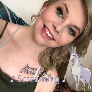 Meet your Posher, Hannah